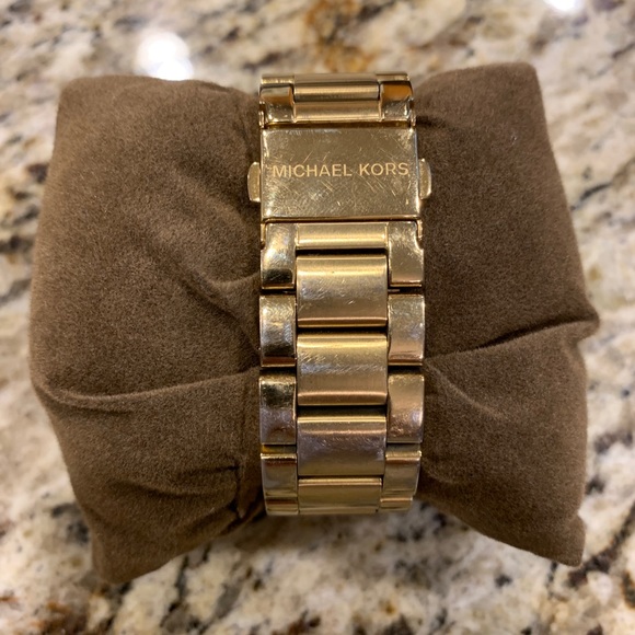 MICHAEL KORS Watch - Picture 4 of 4